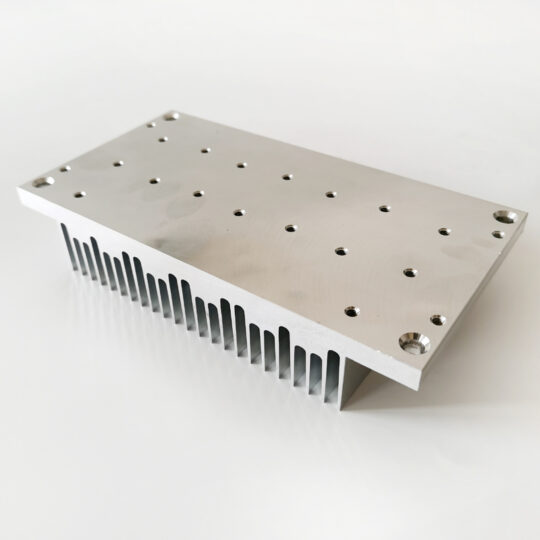 CNC extruded aluminum plate heatsink supplier