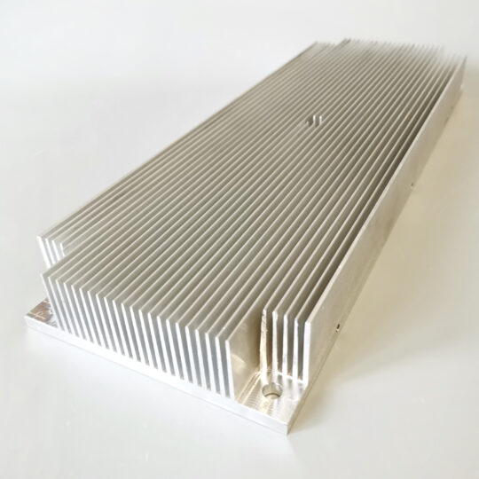 custom aluminum extruded heat sink manufacturer